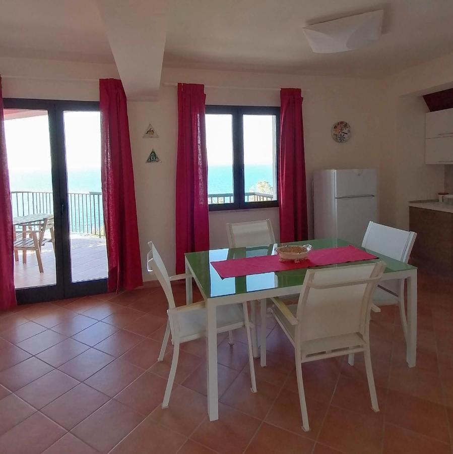 Apartment Saro & Tea Castel di Tusa Buitenkant foto