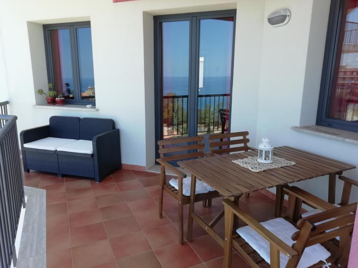 Apartment Saro & Tea Castel di Tusa Buitenkant foto